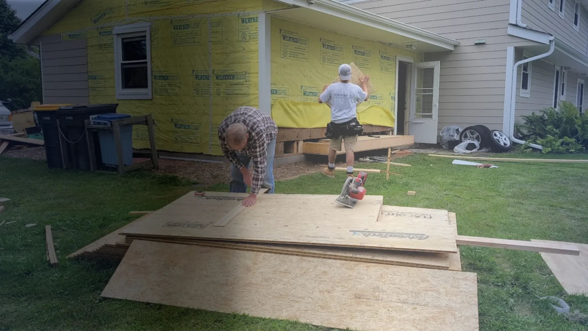 remodeling services hero@1x2